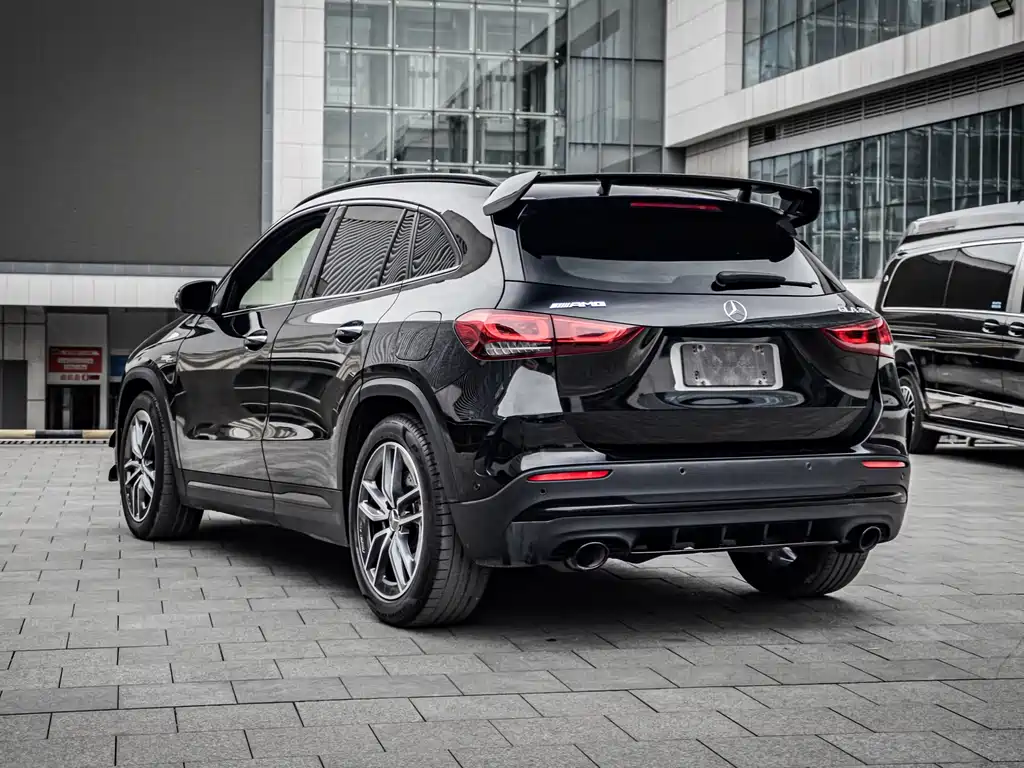 Mercedes-Benz GLA AMG 2023 AMG GLA 35 4MATIC купить на сайте DeffCars