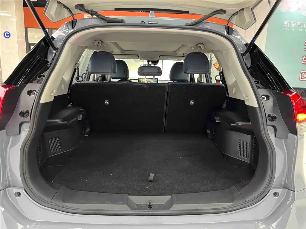 X-Trail 2025 Honor 2.0L Two-wheel Drive Leading Edition купить на сайте DeffCars