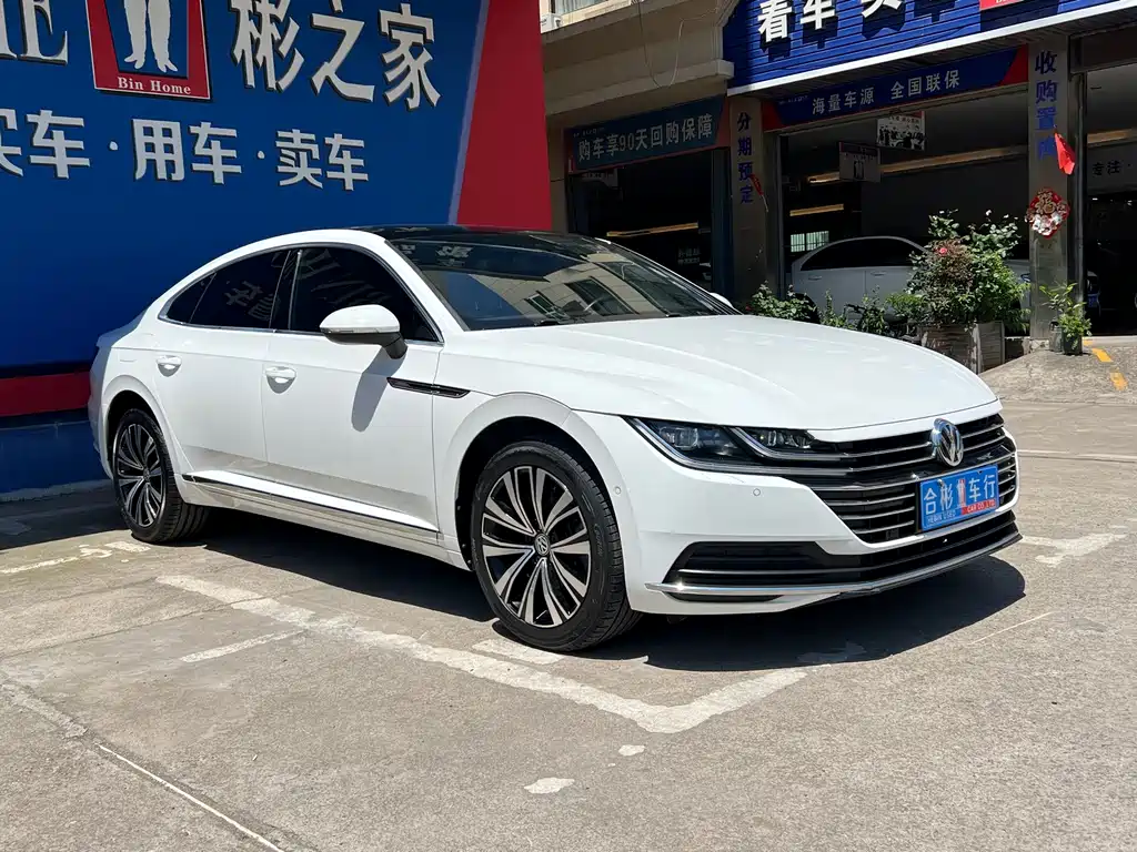 FAW-Volkswagen CC 2020 330TSI Charming Edition National VI купить на сайте DeffCars