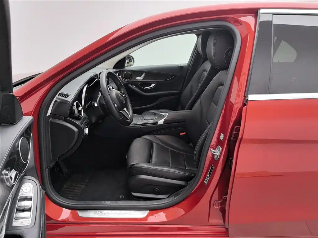 Mercedes-Benz C-Class 2019 C 180 L Fashionable Sports Edition купить на сайте DeffCars
