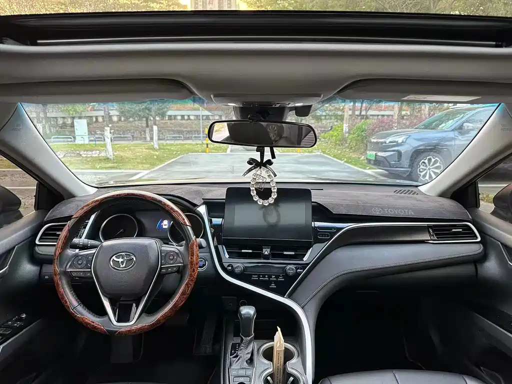 Camry 2022 2.0S Knight Edition купить на сайте DeffCars