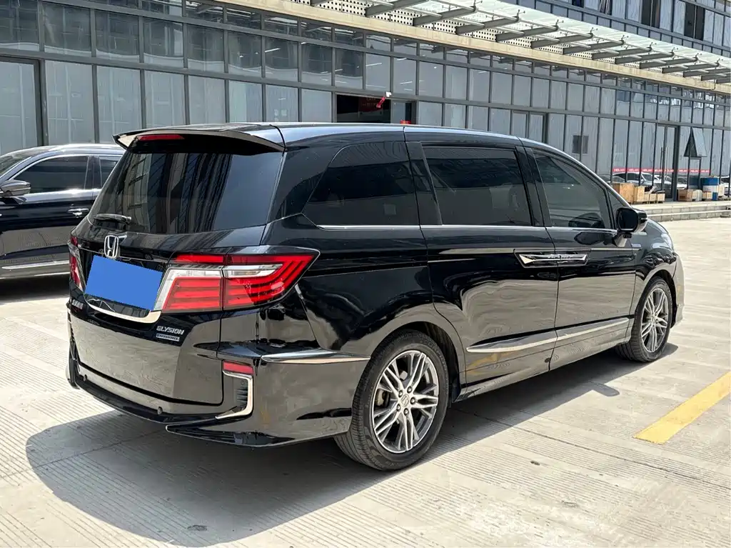 Alison 2019 2.0L Hybrid Deluxe Edition купить на сайте DeffCars