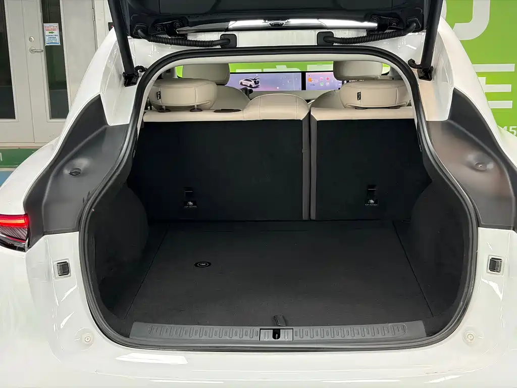 Zhiji LS6 2025 Super Performance Skink Smart Edition купить на сайте DeffCars