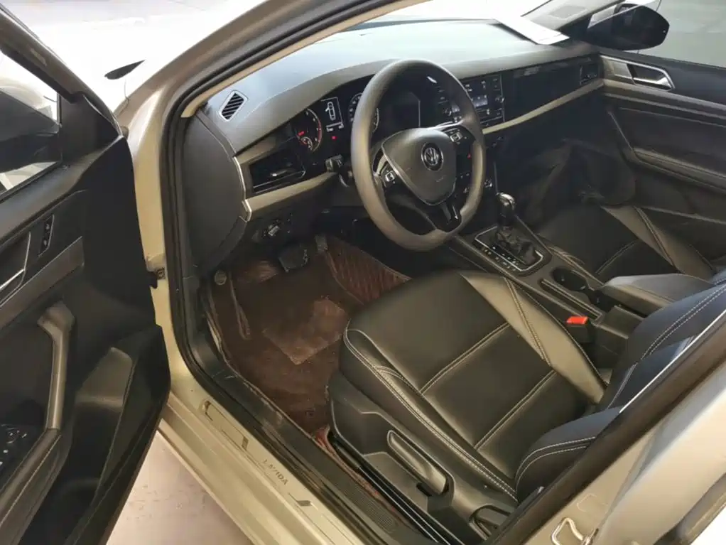 Lavida 2018 280TSI DSG Comfort Edition National V купить на сайте DeffCars