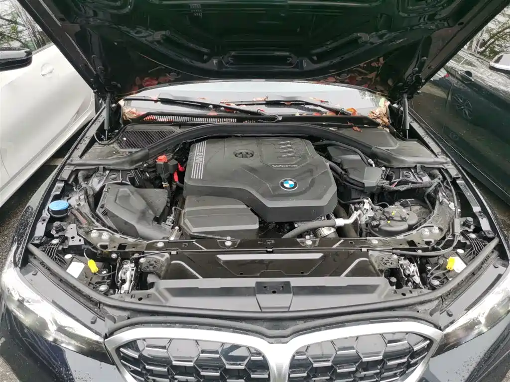 BMW 3 Series 2025 325i M Sports Package купить на сайте DeffCars