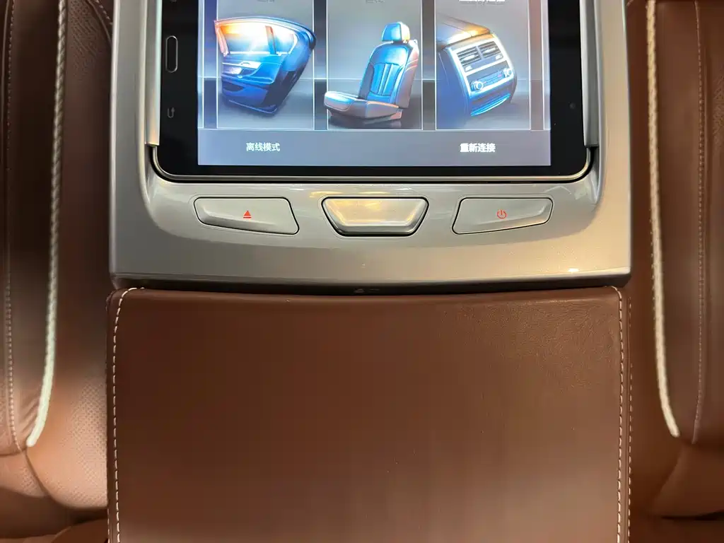 BMW 7 Series 2018 740Li xDrive Exclusive Excellence Package купить на сайте DeffCars