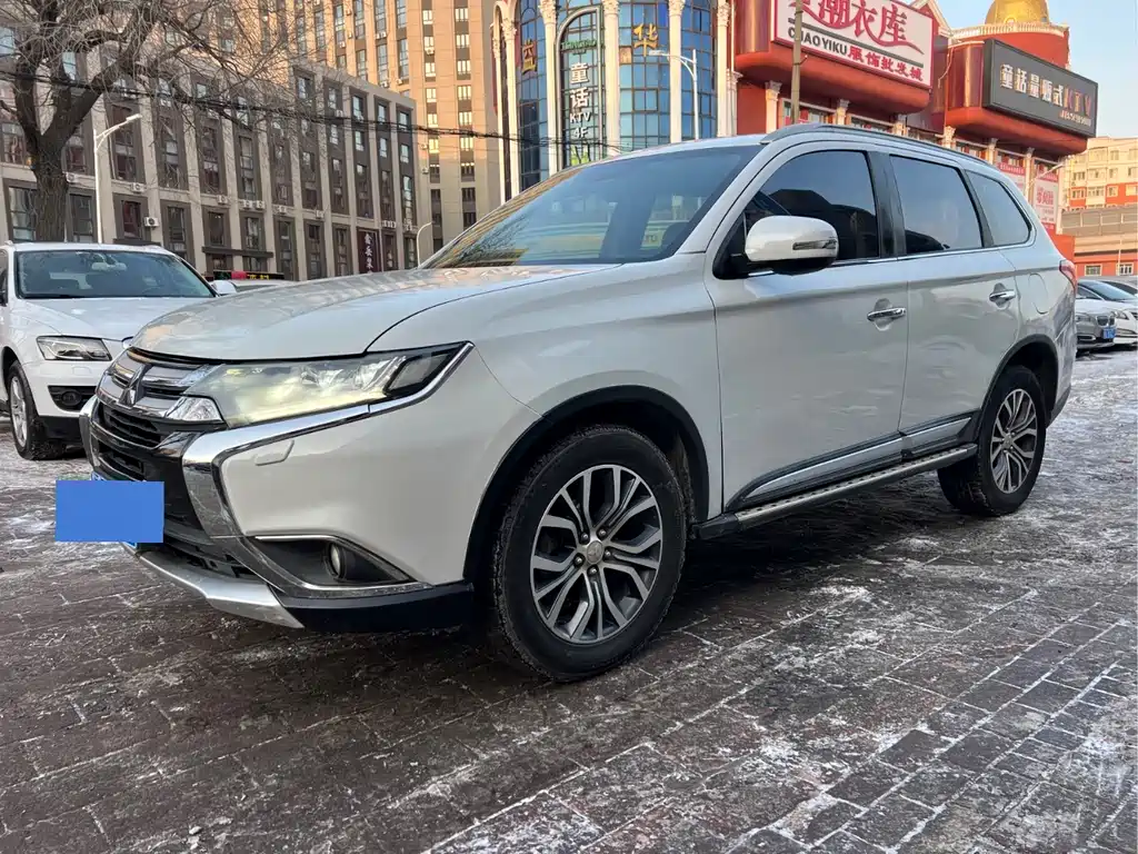 Outlander 2016 2.4L four-wheel drive elite version 5 seats купить на сайте DeffCars