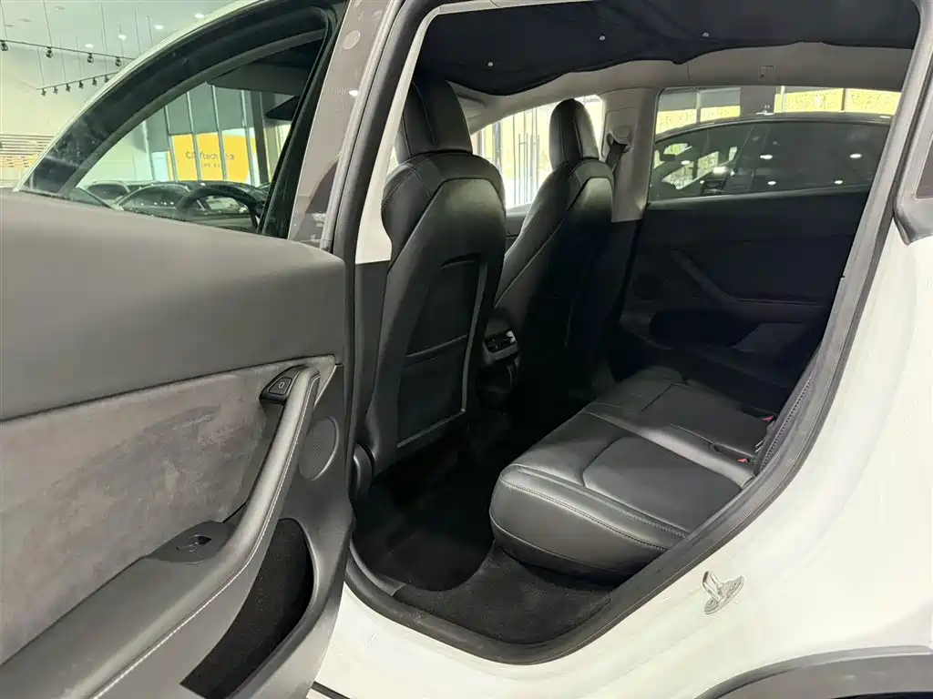 Model Y 2021 long-range all-wheel drive version купить на сайте DeffCars