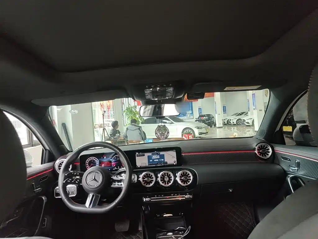 Mercedes-Benz A-Class 2024 facelift A 200 L fashionable model купить на сайте DeffCars