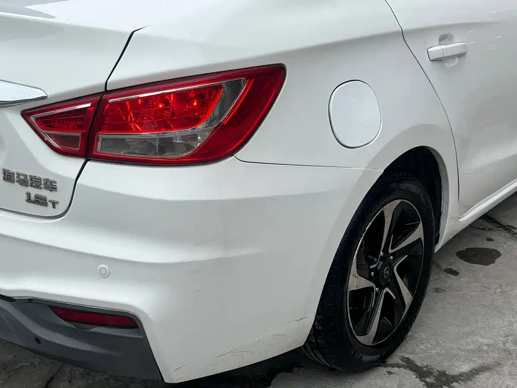 Familia 2017 1.6L manual luxury model купить на сайте DeffCars