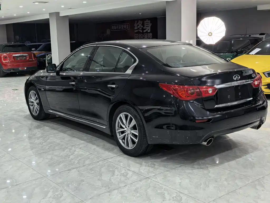 Infinity Q50L 2015 2.0T Enjoy Edition купить на сайте DeffCars