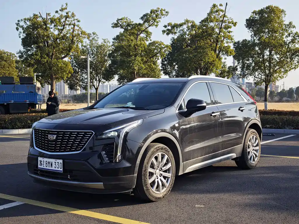 Cadillac XT4 2021 28T two-wheel drive luxury model купить на сайте DeffCars