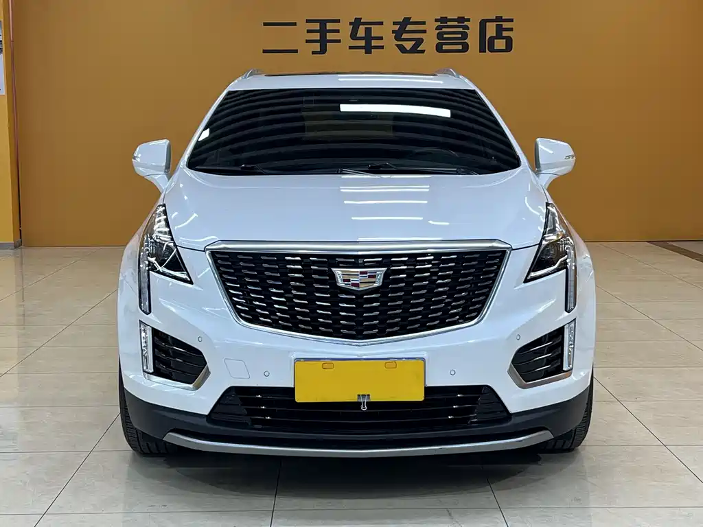 Cadillac XT5 2022 2.0T two-wheel drive luxury model купить на сайте DeffCars