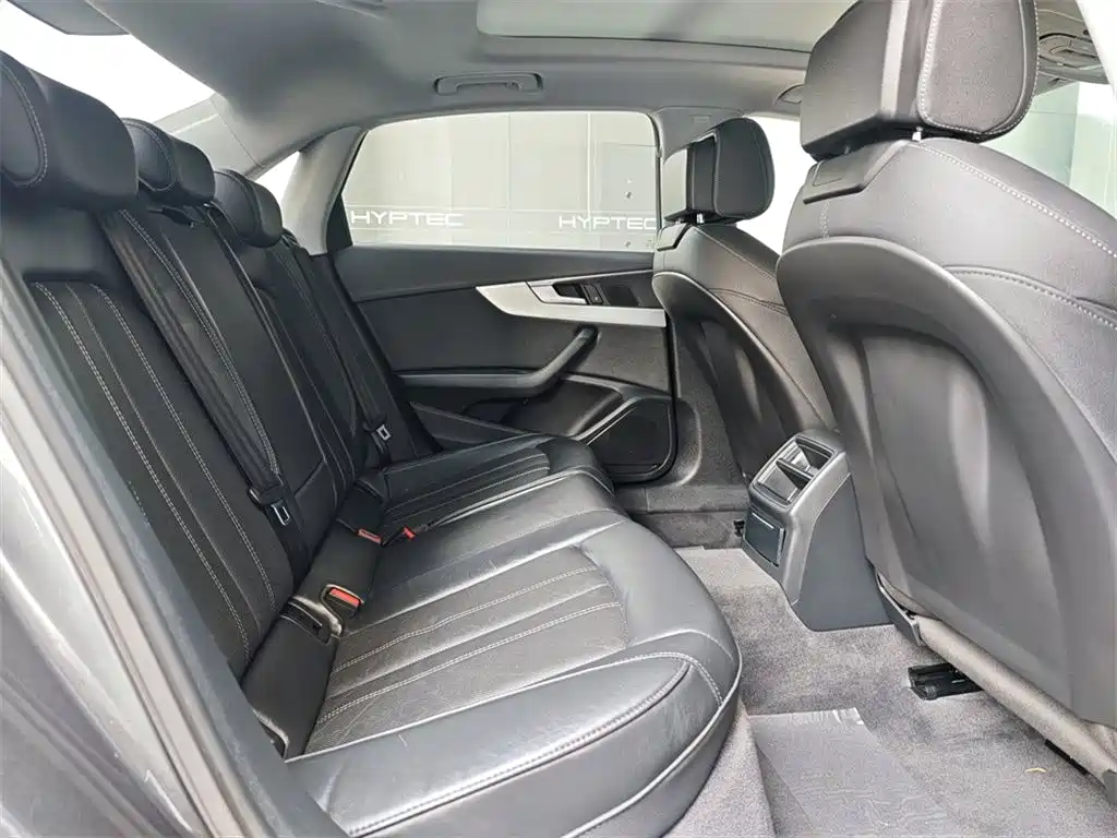 Audi A4L 2022 40 TFSI Fashionable and Dynamic купить на сайте DeffCars