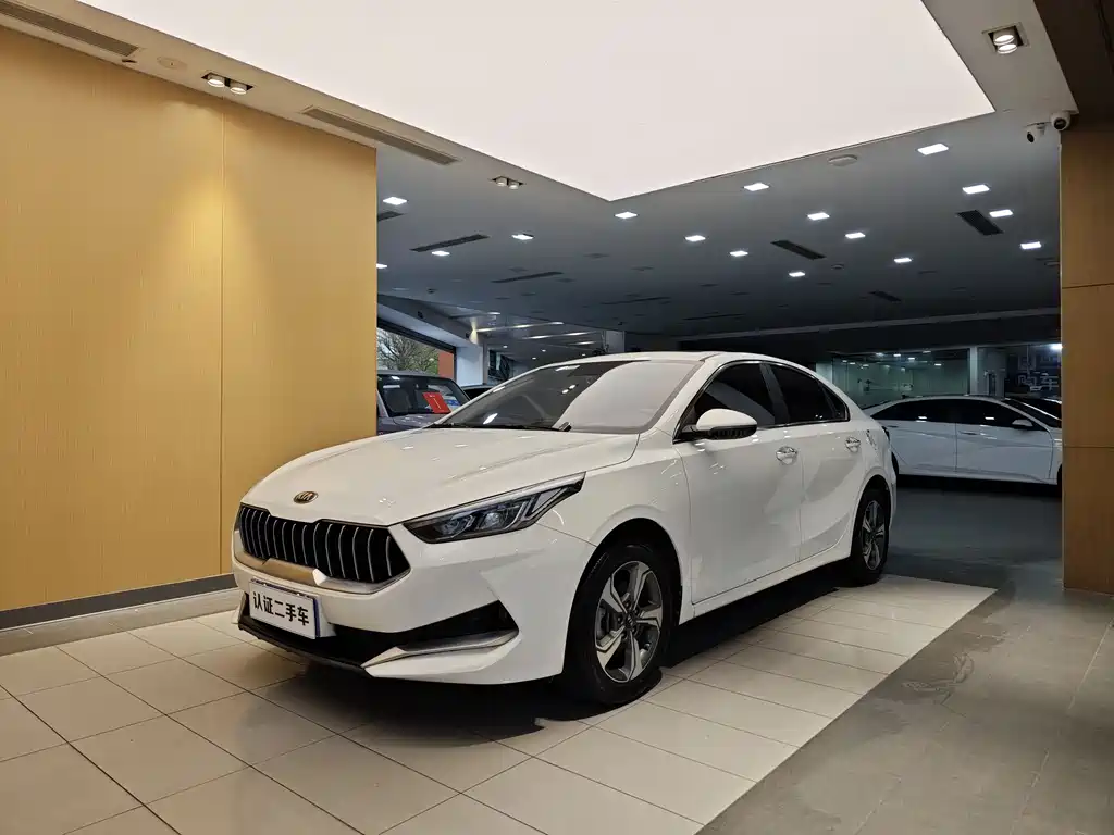 Kia K3 2019 1.5L CVT Smart Internet Edition купить на сайте DeffCars