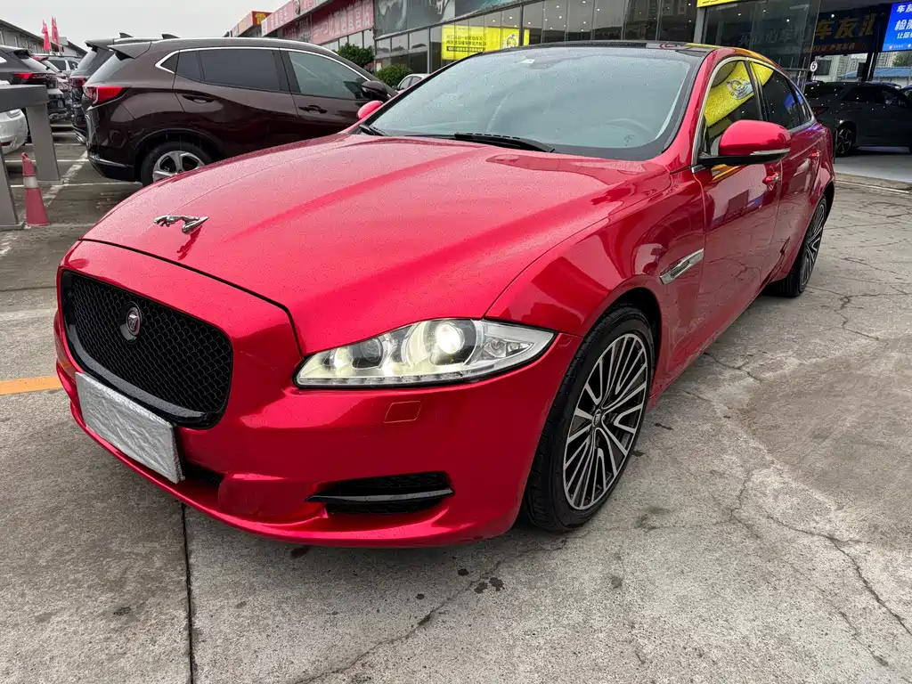 Jaguar XJ 2014 XJL 2.0T two-wheel drive panoramic business version купить на сайте DeffCars
