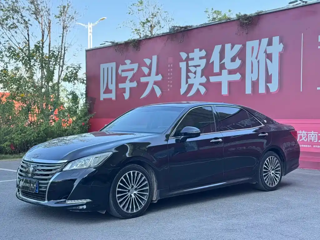 皇冠 2017款 2.0T 运动版 купить на сайте DeffCars