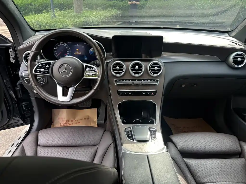 Mercedes-Benz GLC 2021 GLC 260 L 4MATIC luxury model купить на сайте DeffCars