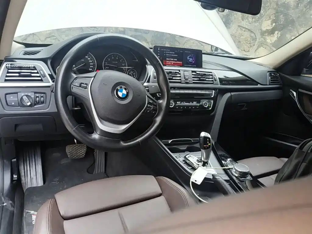 BMW 3 Series 2019 320Li Fashion Model купить на сайте DeffCars