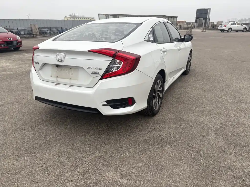 Civic 2019 180TURBO CVT Sports Edition National V купить на сайте DeffCars