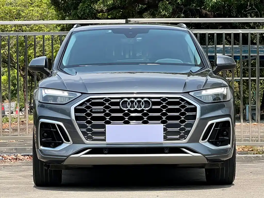 Audi Q5L 2022 facelift 40T luxury and dynamic model купить на сайте DeffCars