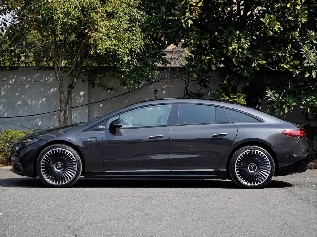 Mercedes-Benz EQS AMG 2023 AMG EQS 53 4MATIC+ купить на сайте DeffCars