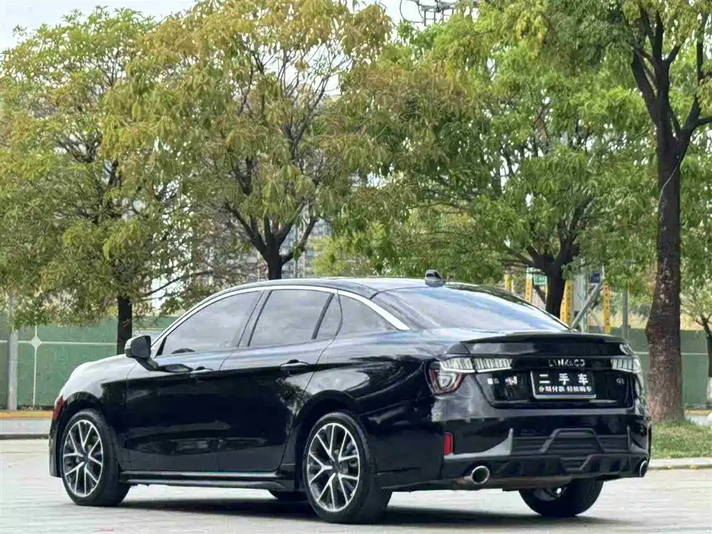 Lynk & Co 03 2021 2.0TD Automatic Champion Edition купить на сайте DeffCars