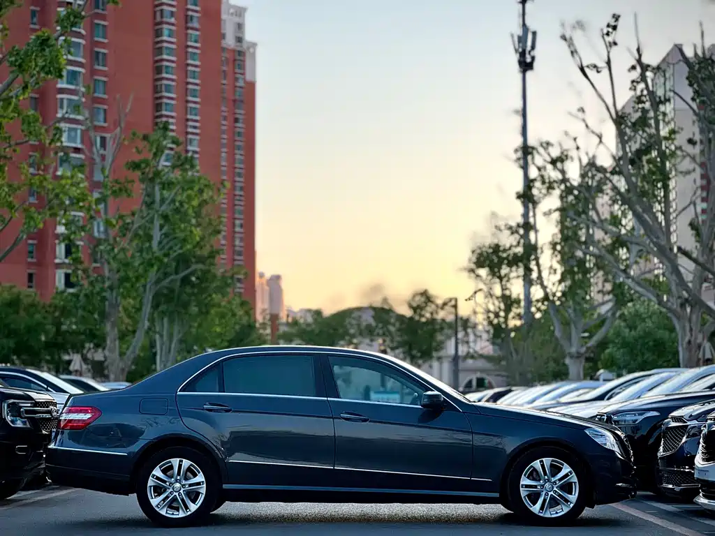 Mercedes-Benz E-Class 2010 E 300 L Fashion Model купить на сайте DeffCars