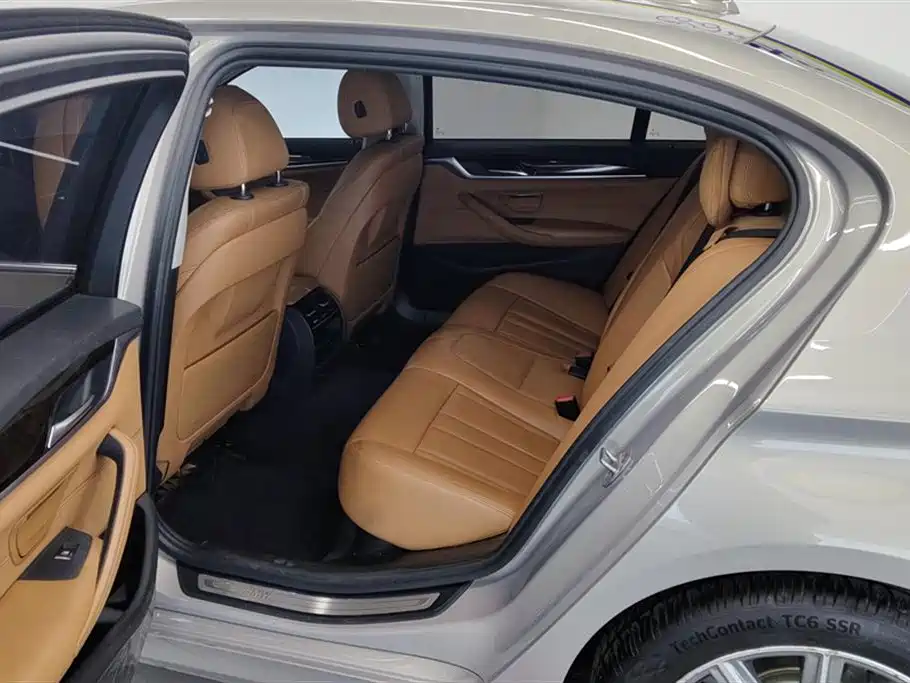 BMW 5 Series 2018 528Li Special Edition launched купить на сайте DeffCars