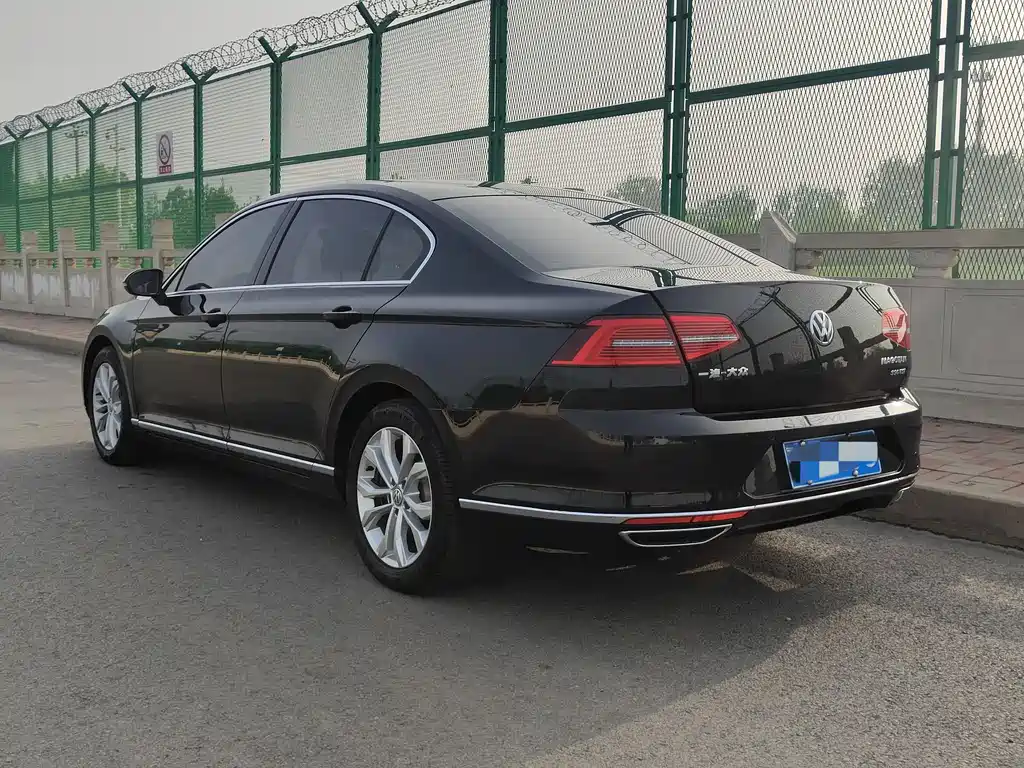 Magotan 2017 330TSI DSG luxury model купить на сайте DeffCars