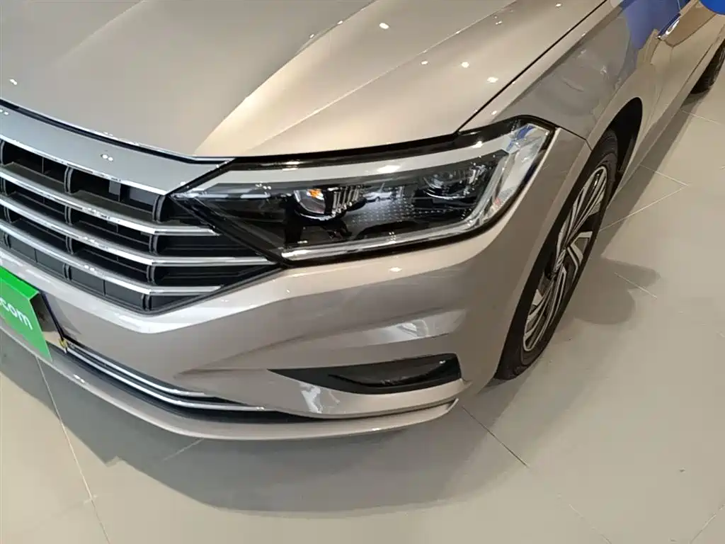 Sagitar 2022 280TSI DSG Flyover Edition купить на сайте DeffCars