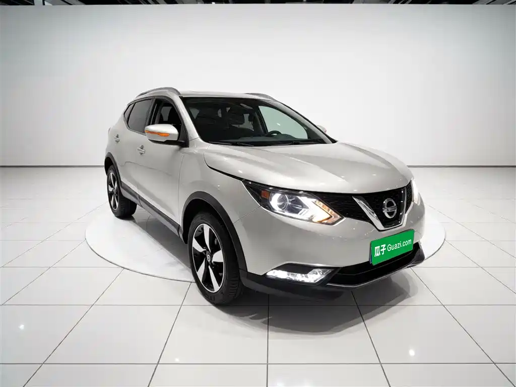 Qashqai 2017 2.0L CVT Smart Edition National V купить на сайте DeffCars