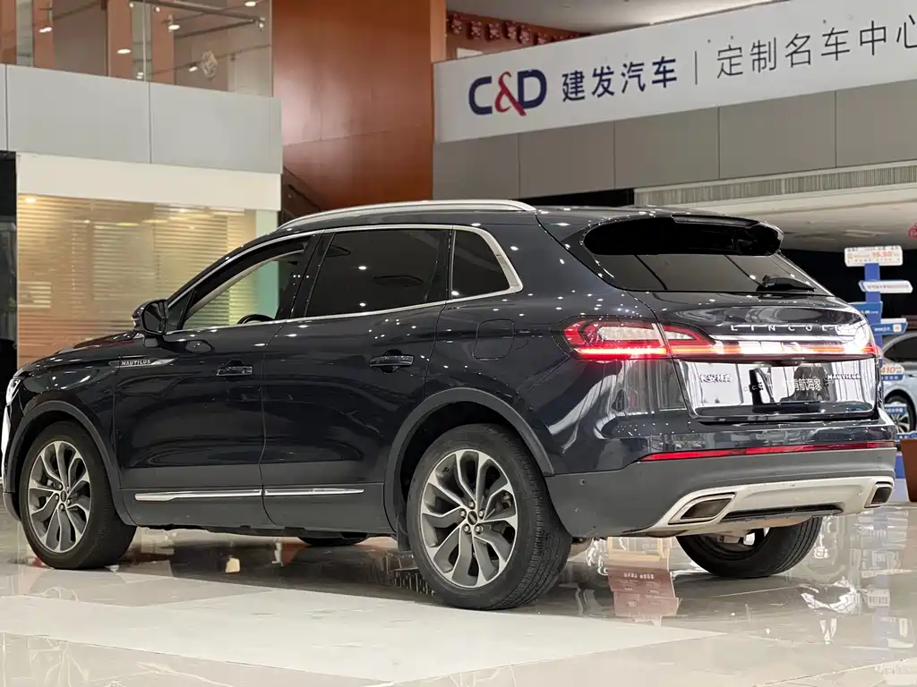 Voyager 2021 2.0T four-wheel drive elegant version купить на сайте DeffCars