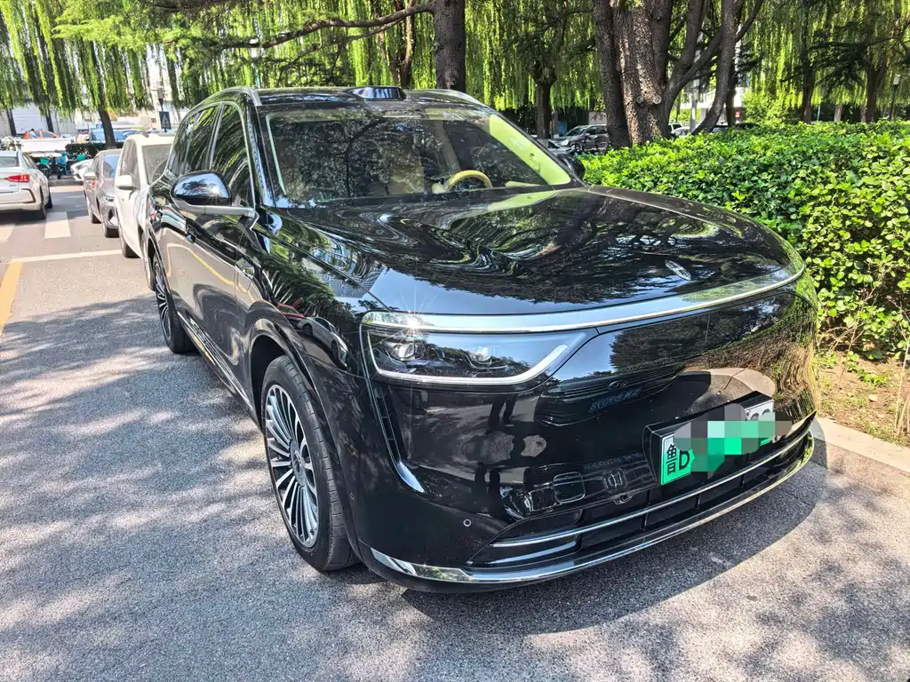 Wenjie M8 2025 extended range Max+ version 53.4kWh 5-seater version (192-line lidar) купить на сайте DeffCars