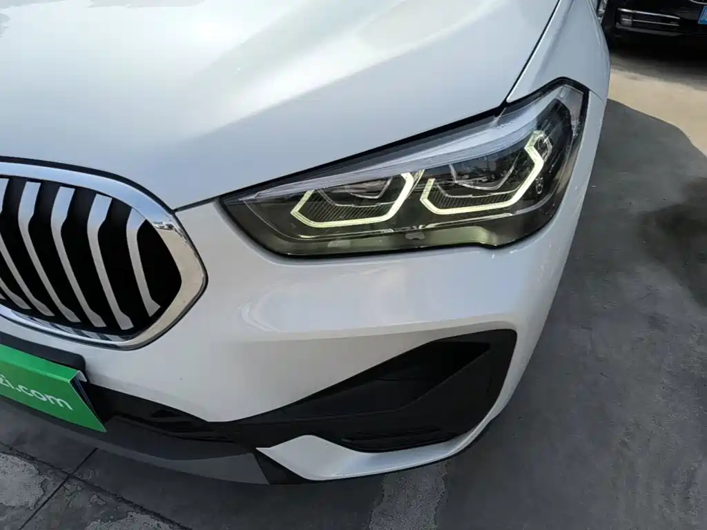 BMW X1 2021 facelift sDrive20Li fashionable model купить на сайте DeffCars