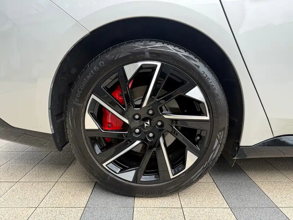 eπ007 2024 Pure Electric 530 Like Yi Edition купить на сайте DeffCars