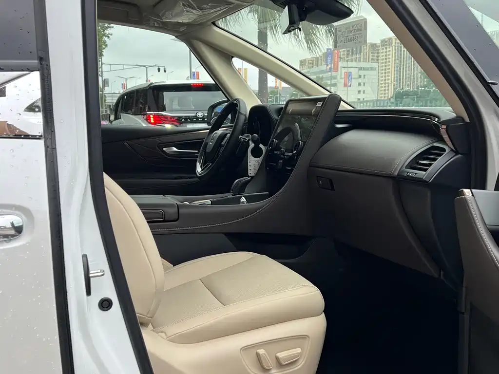 Wilfa 2024 Crown Dual Engine 2.5L Extreme Edition купить на сайте DeffCars