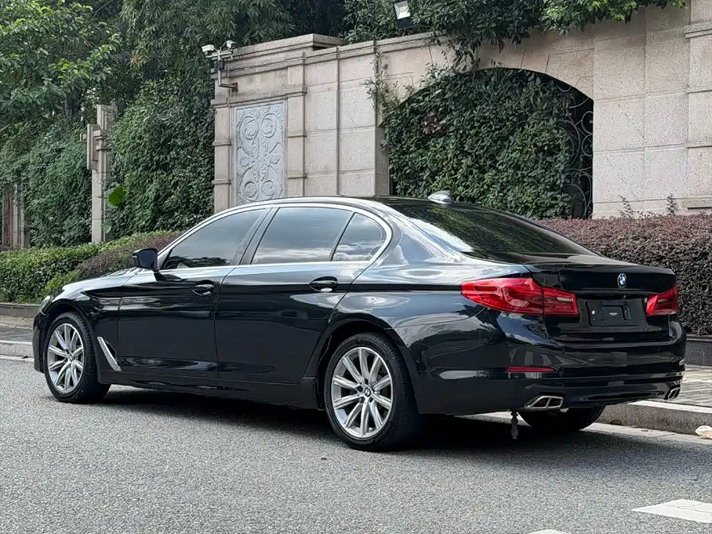 BMW 5 Series 2018 528Li Special Edition launched купить на сайте DeffCars