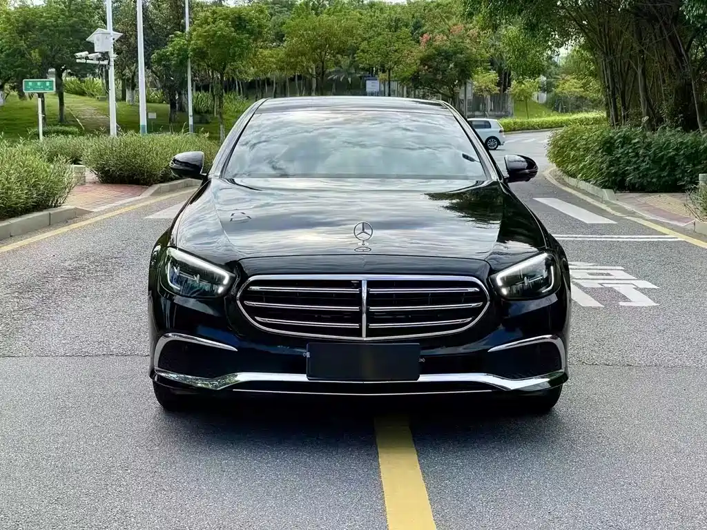 Mercedes-Benz E-Class 2022 E 300 L Fashion купить на сайте DeffCars