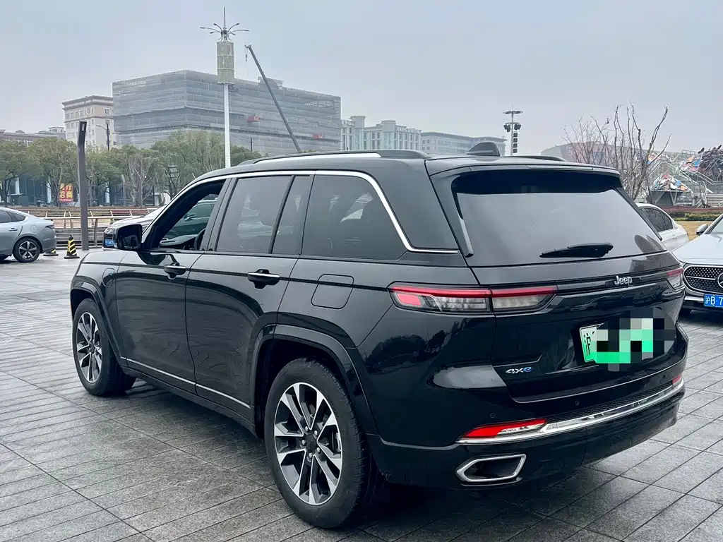 Grand Cherokee 4xe imported 2023 4xe Yuanfeng version купить на сайте DeffCars