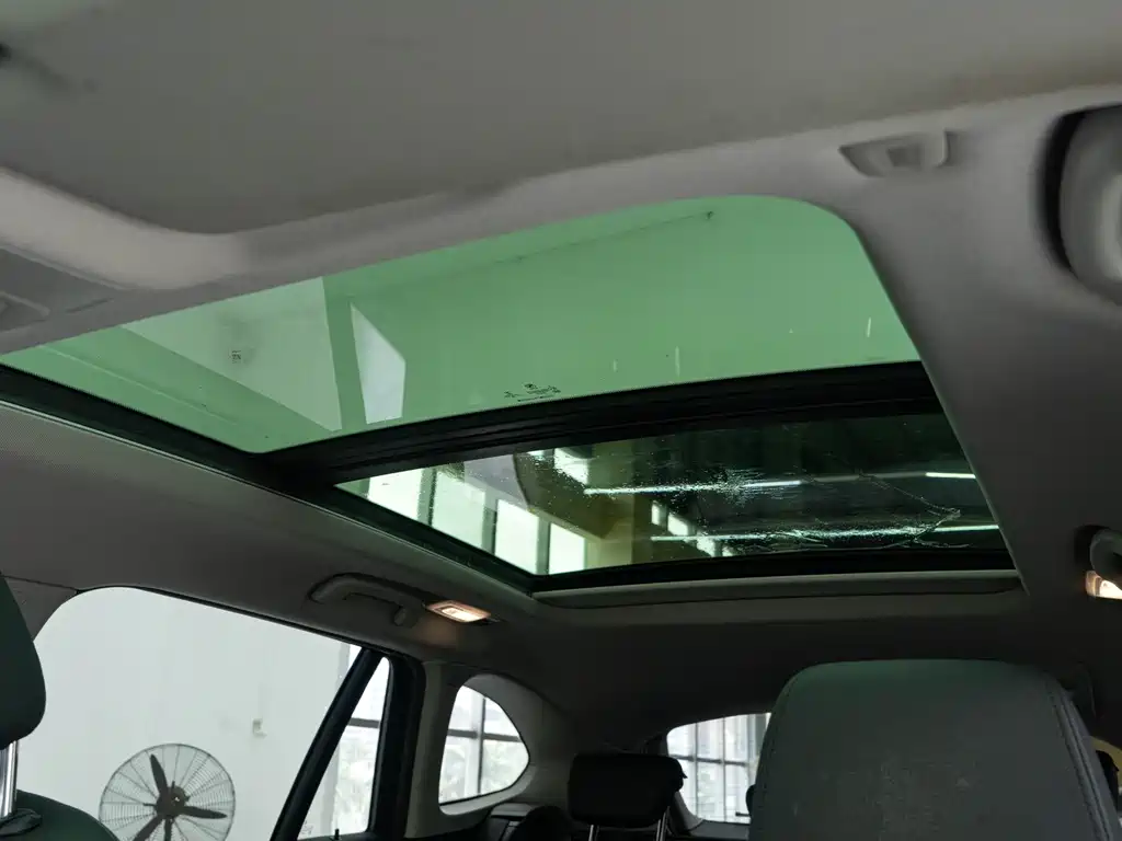 BMW X1 2019 sDrive20Li Leading Model купить на сайте DeffCars
