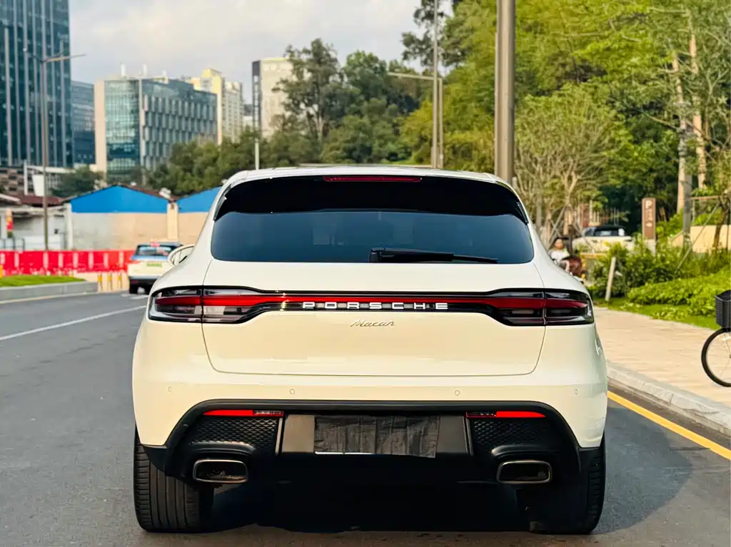 Macan 2023 Macan 2.0T купить на сайте DeffCars