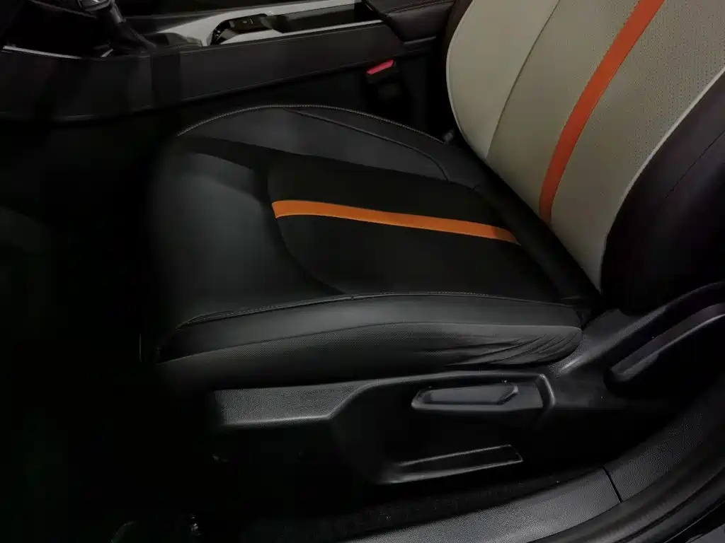 Yixuan 2023 Mach Edition 1.5L Automatic Wind Chasing Edition купить на сайте DeffCars