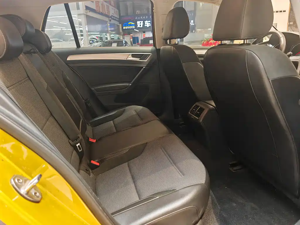 Golf 2018 180TSI automatic comfort type купить на сайте DeffCars