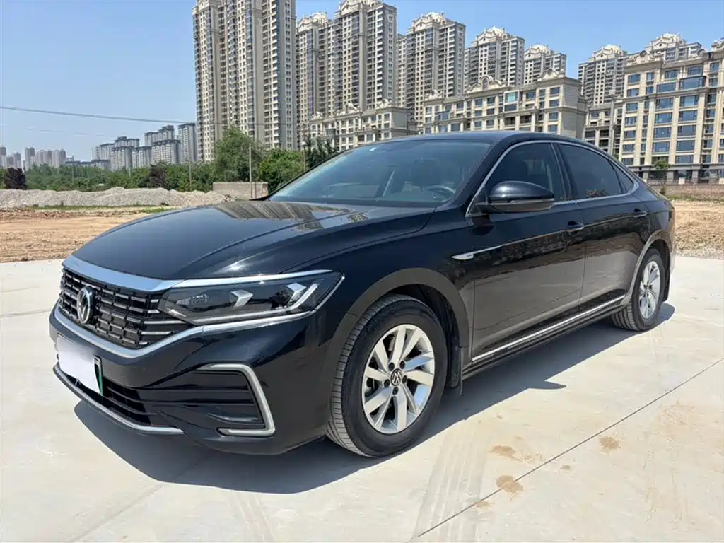 Passat Plug-in Hybrid 2022 430PHEV Hybrid Business Edition купить на сайте DeffCars