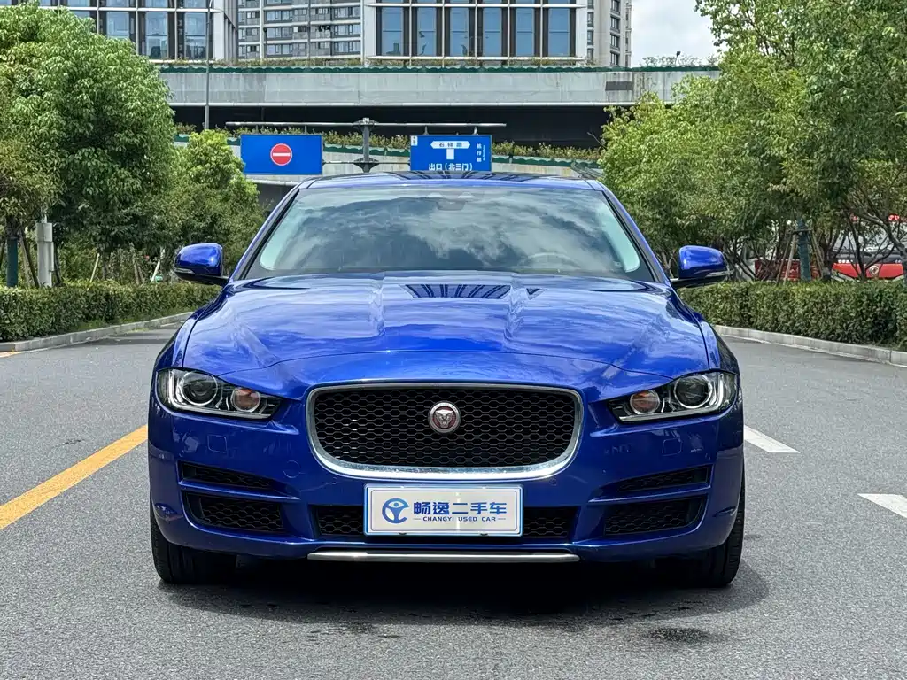 Jaguar XEL 2019 2.0T 200PS Premium Edition купить на сайте DeffCars