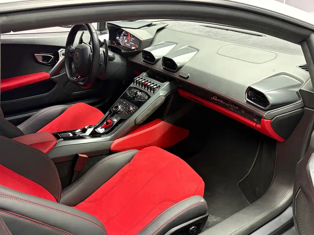 Huracan 2016 LP 600-4 Limited Edition купить на сайте DeffCars