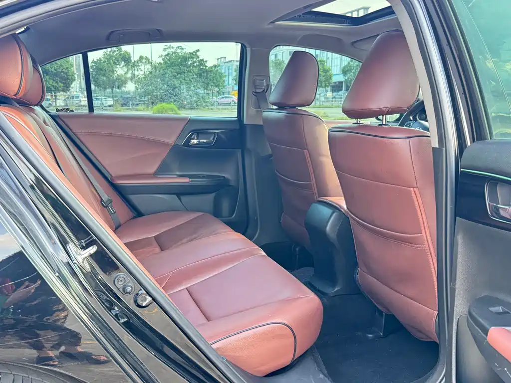 Accord 2016 2.0L Comfort Edition купить на сайте DeffCars