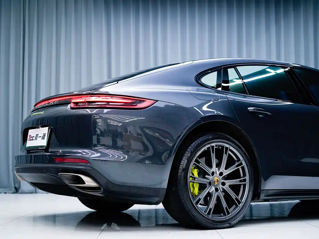 Panamera New Energy 2018 Panamera 4 E-Hybrid 2.9T купить на сайте DeffCars