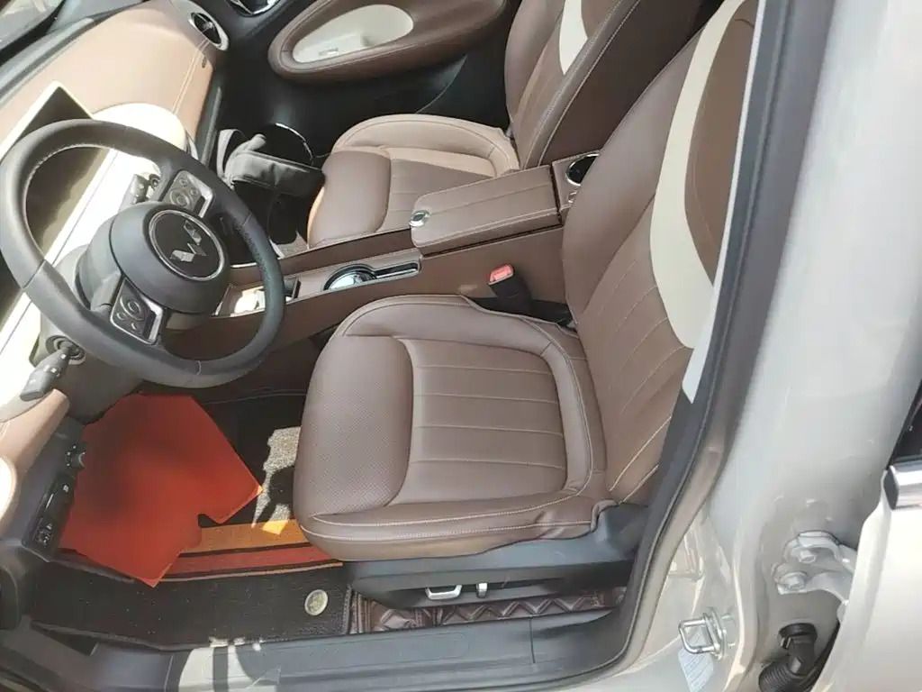 Wuling Bingo 2024 model 333km Lingxi Internet model купить на сайте DeffCars